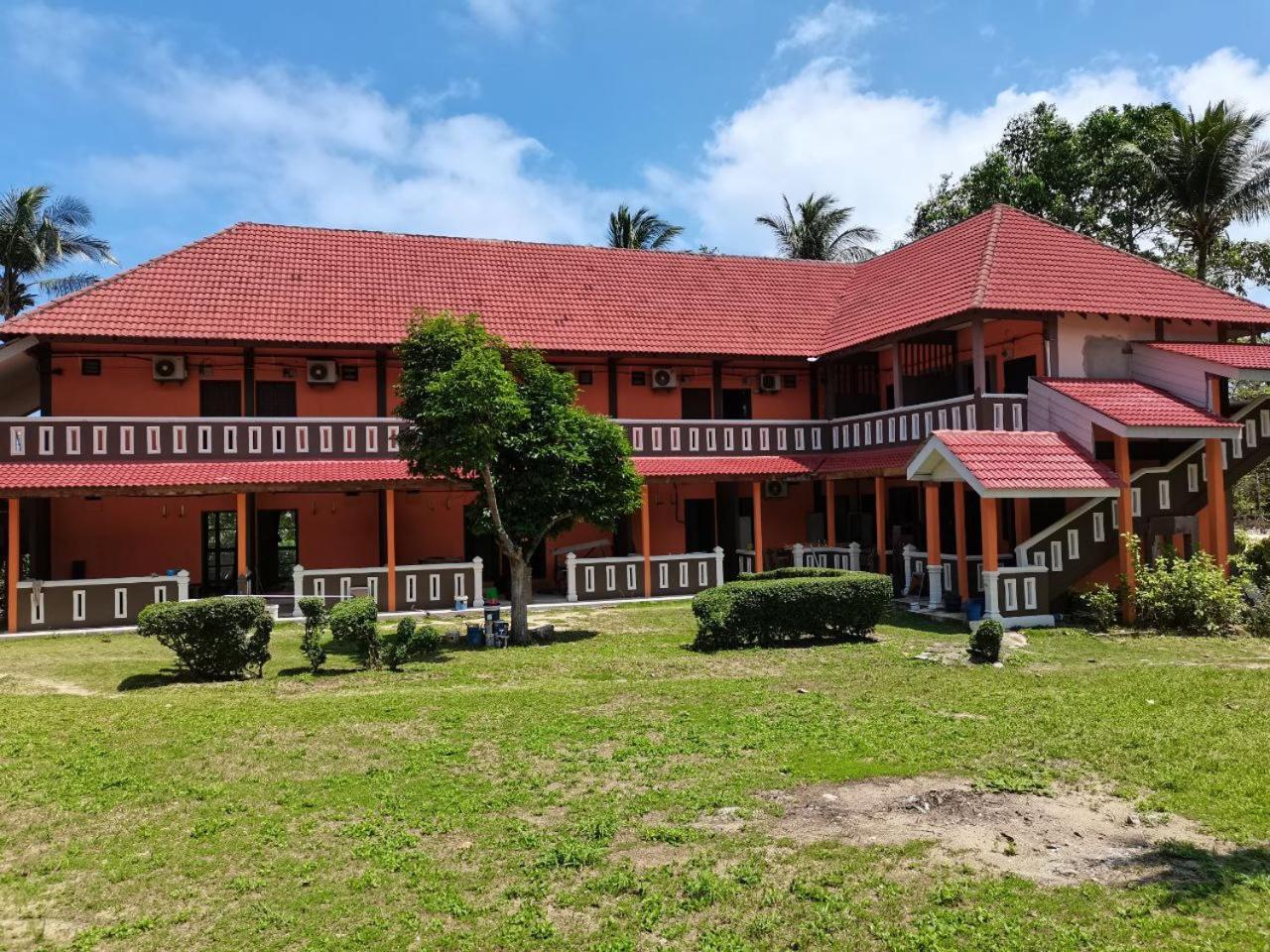 Matahari Long Beach Perhentian Islands Exterior photo