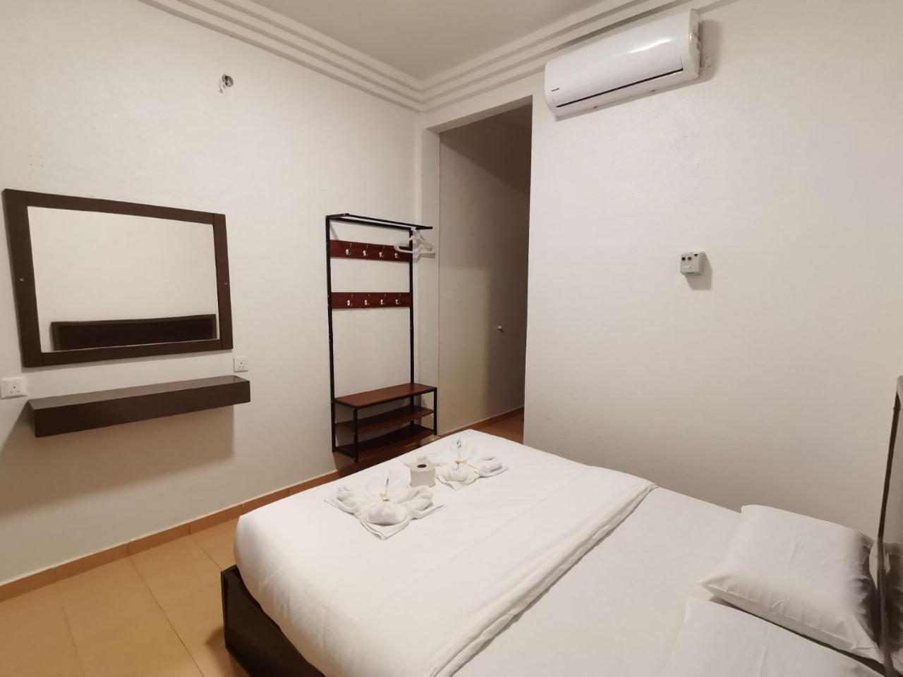 Matahari Long Beach Perhentian Islands Exterior photo